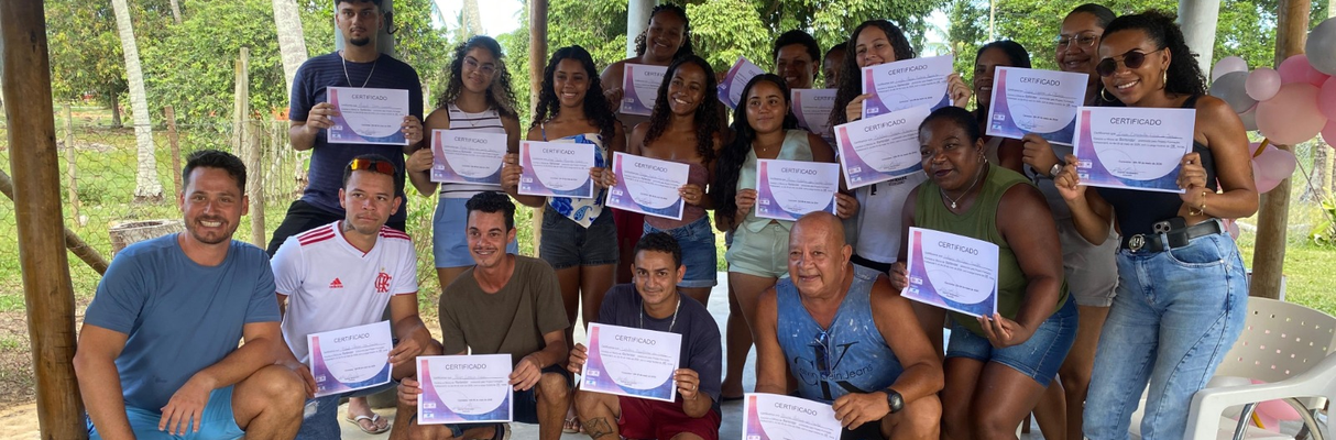 Turma da oficina de bartender em Barra de Caravelas