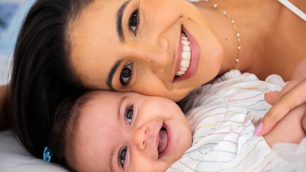Vanessa e a filha Laura_Divulgação
