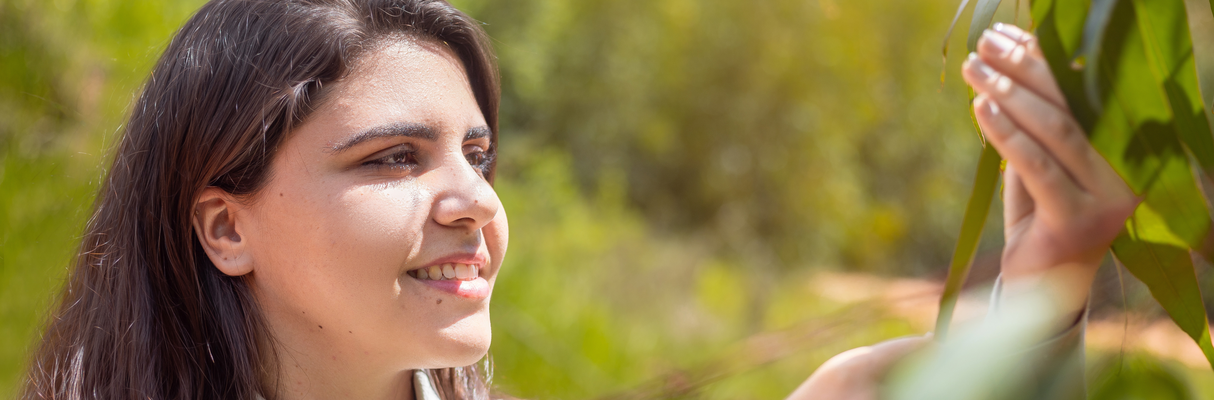 colaboradora_Bracell_área_florestal