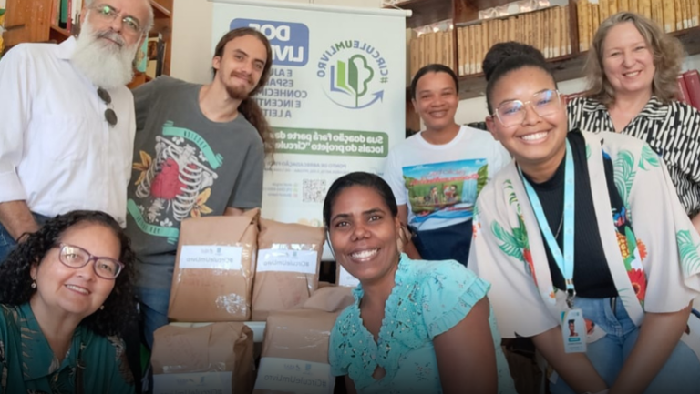 Biblioteca Comunitária Mané Dendê recebe doações da campanha #CirculeUmLivro